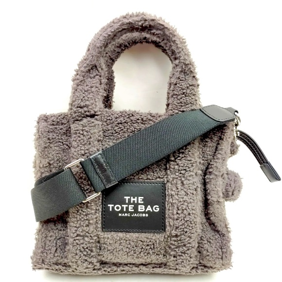 Marc Jacobs Handbags - Marc Jacobs Micro Teddy Tote